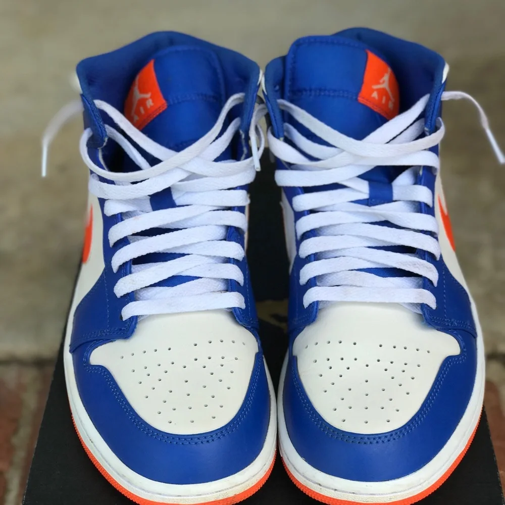 Air Jordan 1 Mid Knicks Size 11
